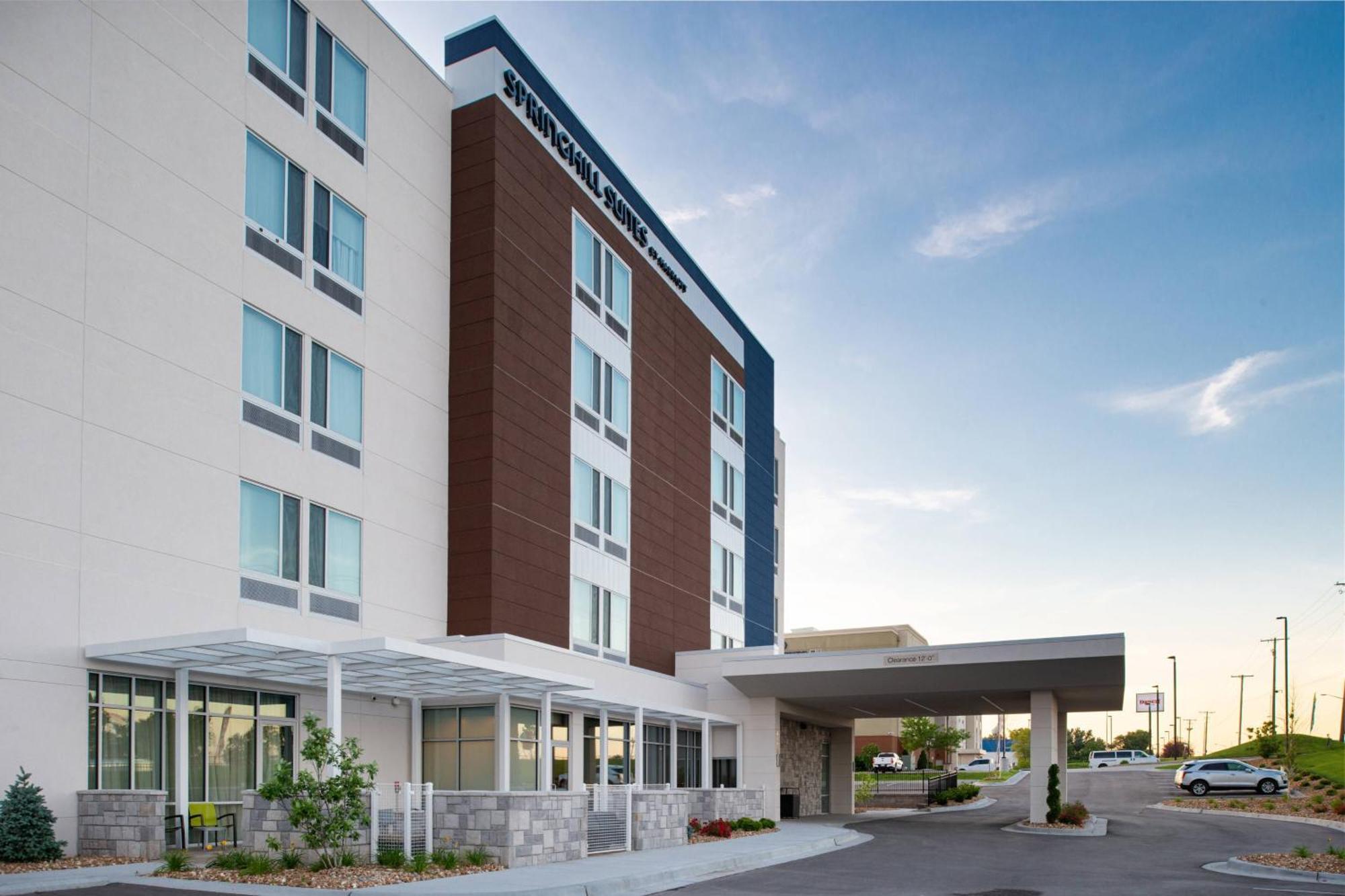 Springhill Suites By Marriott Kansas City Northeast Exteriér fotografie
